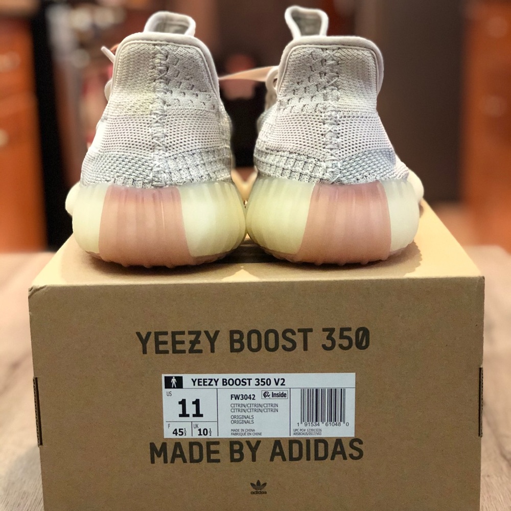🛑SOLD🛑 Yeezy Boost 350 V2 Citrin Non Reflective - Picture 7 of 11